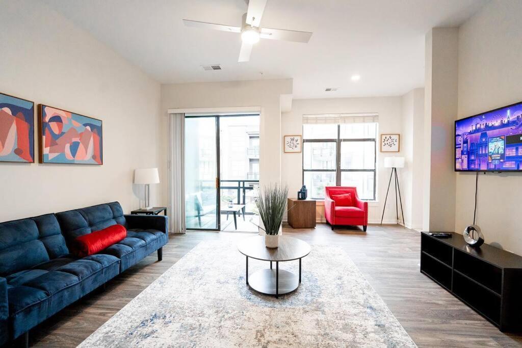Luxury Apartment Wifi, Gym, Pool, Shops & Food! Unit 329 夏洛特 外观 照片
