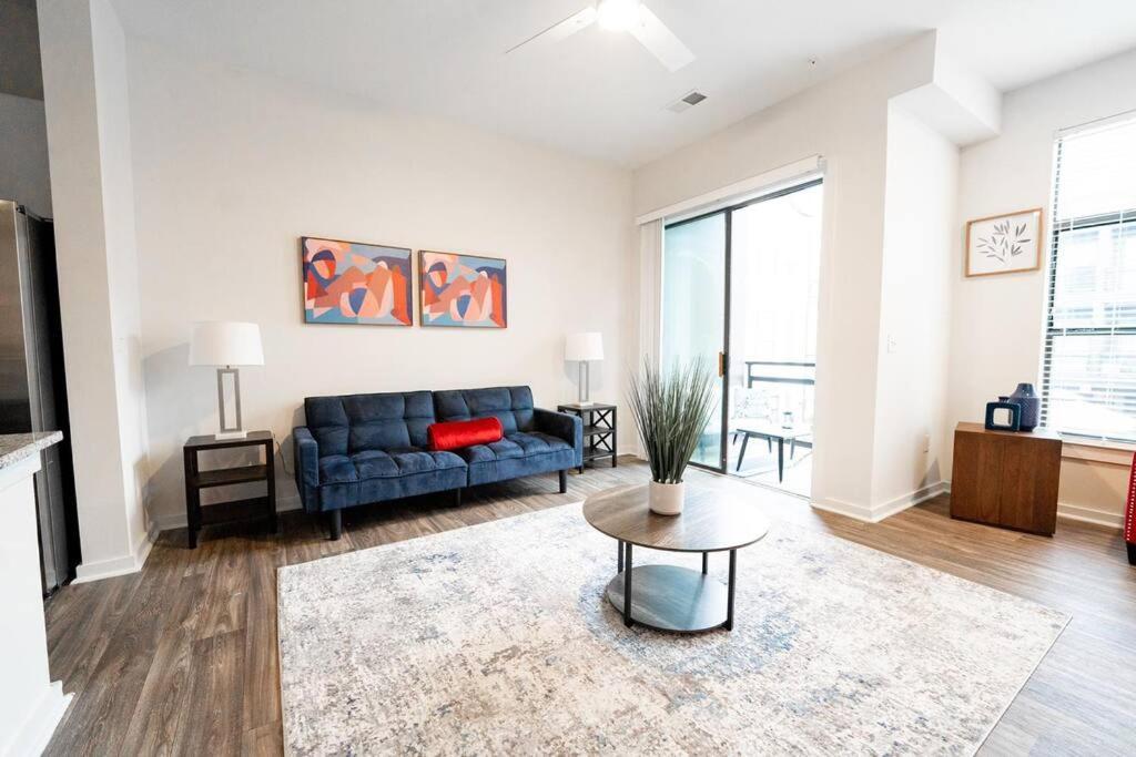 Luxury Apartment Wifi, Gym, Pool, Shops & Food! Unit 329 夏洛特 外观 照片